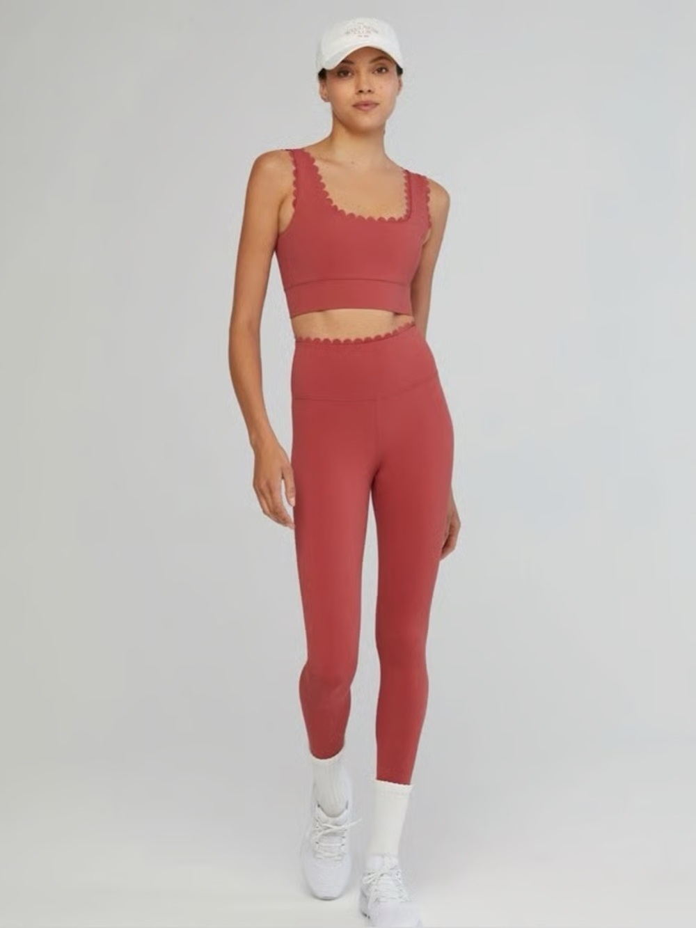 IVL Collective Scalloped set in rose size 2 woman’s activewear